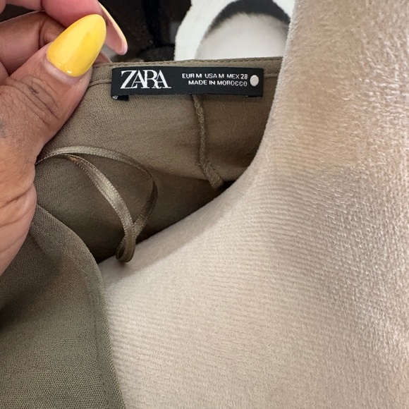 Zara Tie-Front Olive Green Midi Dress - Picture 4 of 4
